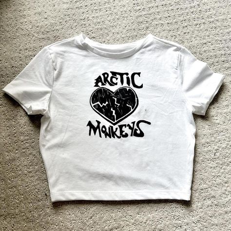 Look what I just found on Depop 🙌 https://depop.app.link/sf9cKHSqHyb Arctic Monkeys Band Tee, Arctic Monkeys Shirts, Arctic Monkeys Tee, Arctic Monkeys Clothes, Arctic Monkeys Concert Outfit, Arctic Monkeys Band, Arctic Monkeys Shirt, Goodwill Bins, Depop Clothes