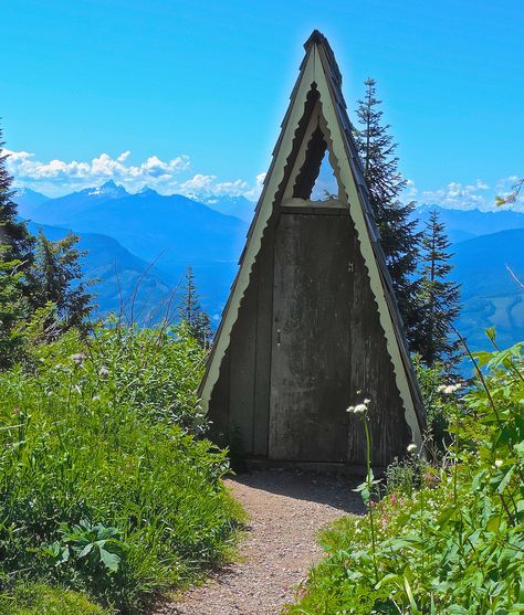 https://flic.kr/p/uBaUgC | The famous A-frame outhouse #WC #Outhouse #Aframehouse Cabin Outhouse, Outhouse Ideas, Outhouse Bathroom, Out Houses, Castle Home, Outdoor Toilet, Cottage Life, Small Buildings, A Frame House