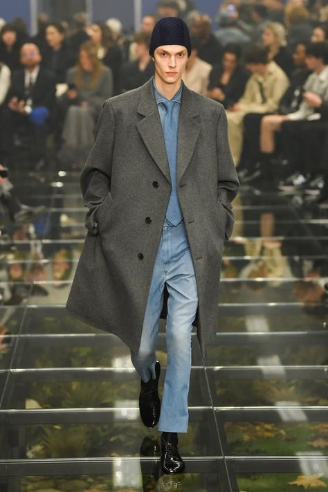 Prada Archive, 2023 Fw, Prada Menswear, Prada Mens, Prada Milano, Prada Fashion, Brunello Cucinelli Men, Grey Suit, Mens Fashion Inspiration