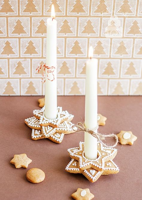 Star Cookie Candle Holder - a beautiful Christmas craft tutorial Gingerbread Candle Holder, Ceramic Christmas Candle Holder, Diy Christmas Candle Holders, Diy Taper Candle Holders, Creative Ideas For Christmas, Clay Candle Holders Diy, Christmas Candle Ideas, Christmas Candle Holders Diy, Cookie Candle