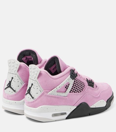 Pink Jordans 4s, Pink Jordans, Jordan 4’s, Jordan 4s, Trainers Fashion, Pink Nike, Jordan 4 Retro, Air Jordan 4, Air Jordan 4 Retro