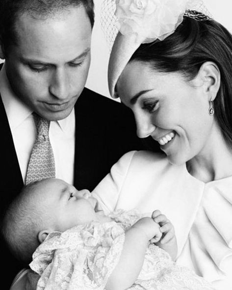 Christening Photography, Christening Photos, Prince William Et Kate, William E Kate, Baptism Photos, Baby Fotografie, Prince George Alexander Louis, Sanaa Lathan, Josh Duhamel