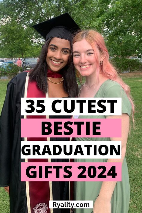 this is the cutest list of graduation gifts for friends I've seen 🥹 so many cute ideas Cute Graduation Gifts For Best Friend, Graduation Friend Gifts, Friend Graduation Gift Ideas, Graduation Gift Best Friend, Graduation Present For Best Friend, Grad Gifts For Sister, Graduation Gifts For Friends High School, Diy Graduation Gifts For Friends, Grad Gift For Best Friend