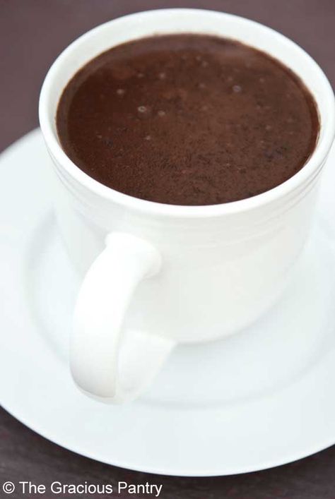 Clean Eating Coconut Hot Chocolate Clean living can be so yummy Creamy Hot Chocolate Recipe, Coconut Hot Chocolate, Recipes Clean Eating, Chocolate Caliente, Hot Chocolate Recipes, Eating Clean, Chocolate Drinks, Smoothie Drinks, Clean Eats