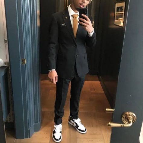 Matric Dance Men Styles, Suits And Sneakers Men Outfits Prom, Suit With Dunks Mens, Boys Sneaker Ball Outfit, Prom Suit With Jordans, Black Suit With Sneakers Men, Suit With Jordans, Suits With Sneakers Mens, Sneaker Ball Outfit Ideas Men