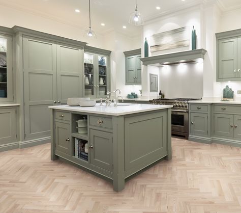 Using Colour in the Kitchen: 6 Experts Share Their Advice Sage Green Shaker Kitchen, Hampton Kitchens, Sage Green Kitchens, Craftsman Style Interior, Kitchen And Utility Room, Green Shaker Kitchen, Tom Howley Kitchens, Tom Howley, Liberty Quilt