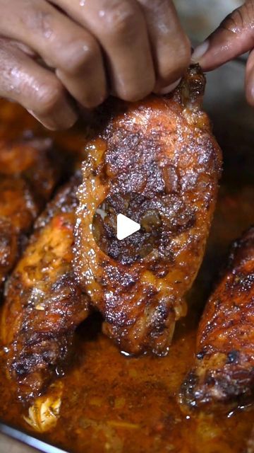 Fried Turkey Wings Recipe, Bake Turkey Wings Recipe, Turkey Roasted, Jerk Turkey, Smothered Turkey, Smothered Turkey Wings, Wings Recipe Baked, Turkey Leg Recipes, Smoked Turkey Wings