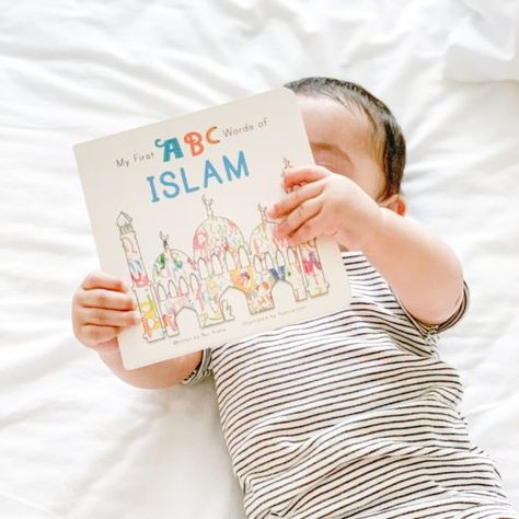 Islamic Words, Baby Bookshelf, Islamic Learning, Islamic Books For Kids, Baby Book Gift, Islamic Books, Abc Book, Cute Images With Quotes, Preschool Books