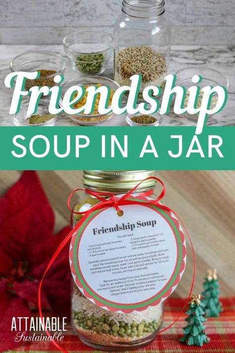 Need a last minute holiday gift that you can put together in a hurry? Try this soup mix in a jar! Layer in the ingredients and tie on a recipe card and you're done! #holiday #christmas #gifts Friendship Soup In A Jar, Friendship Soup Recipe, Friendship Soup, Soup Mix In A Jar, Homemade Soup Mix, Jar Food Gifts, Mason Jar Gifts Recipes, Mason Jar Soup, Soup Gifts