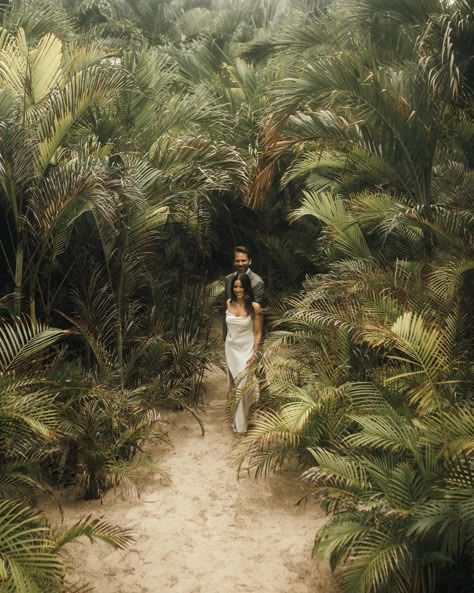 Tulum Based Photographer (@conie.weddings) • Instagram photos and videos Jungle Engagement Photos, Tulum Engagement Photos, Tulum Elopement, Belize Wedding, Tulum Wedding, Photography Inspiration Portrait, Photos Inspo, Wedding Styling, September 8