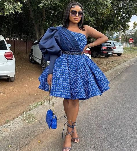 Latest and Simple Ankara with Short-Flared Styles. Chitenge Outfits, South African Traditional Dresses, African Traditional Wear, Robes Glamour, Shweshwe Dresses, Traditional Wedding Attire, Ankara Dress Styles, African Print Dress Ankara, Traditional Dresses Designs