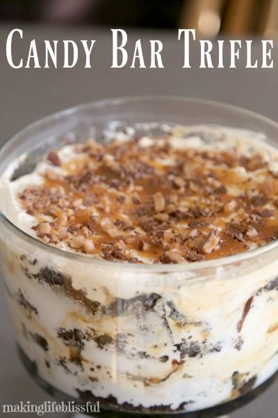 Better Than Anything Dessert Candy Bar Trifle | Making Life Blissful Trifle Ideas, Dessert Trifles, Trifle Bowl Recipes, Cake Recipe Chocolate, Trifle Cake, Trifle Dessert Recipes, Candy Caramel, Candy Bar Cake, How To Make Candy