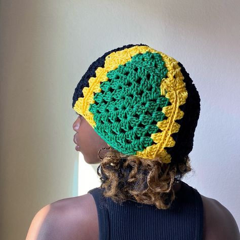 Jamaica inspired crochet hat commission sample to finish 🇯🇲 Crochet Loom, Jamaican Flag, Streetwear Fits, Crochet Things, Crochet Inspo, Crochet Stitches Tutorial, Inspo Outfit, Diy Crochet Projects, Crochet Beanie