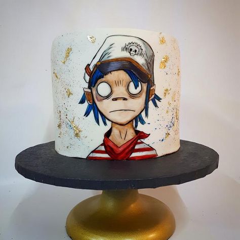 Gorillaz Birthday Party, Gorillaz Birthday Cake, Band Cake Ideas, Pubg Images, Band Cake, Painted Water, Pastel Birthday, Gold Sheets, Gorillaz Art