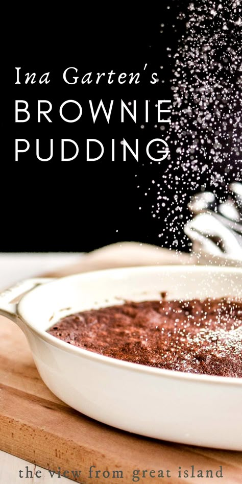 adding powdered sugar to brownie pudding Rich Chocolate Dessert, Best Ina Garten Recipes, Brownie Pudding, Flourless Chocolate Cake, Easy Dessert Recipe, Ina Garten Recipes, Dessert Simple, Flourless Chocolate Cakes, Cake Easy