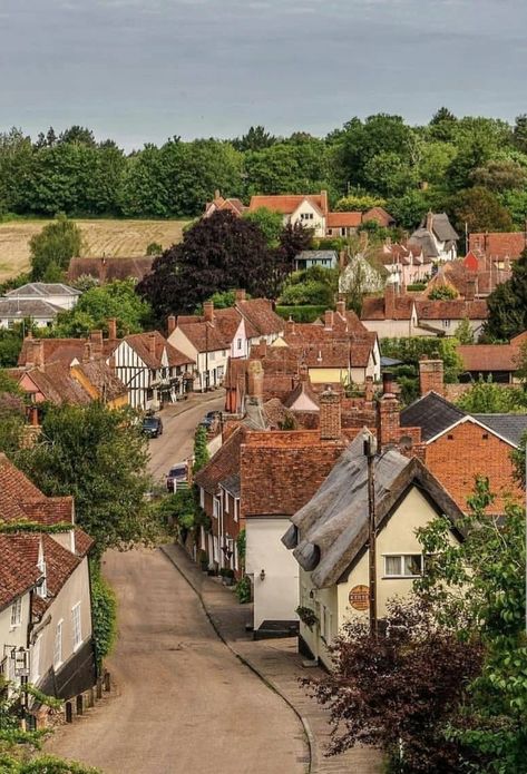 Suffolk House, Cottages England, England Aesthetic, England Countryside, Countryside Cottage, London Dreams, Cottage Aesthetic, English Village, Location Inspiration