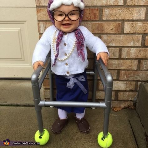 Old Lady Costume Diy, Old Lady Halloween Costume, Old Lady Halloween, Old Lady Costume, Halloween Costumes 2016, Grandmother Jewelry, Homemade Costume, Costume Works, Halloween Costume Contest