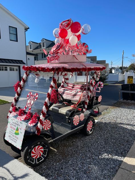 Small Christmas Float Ideas, Golf Cart Parade Decorating Ideas, Christmas Golf Cart Decorating Ideas, Toy Story Golf Cart Decoration, Grinch Golf Cart Decorations, Golf Cart Christmas Decorations, Candy Land Golf Cart Parade, Christmas Golf Cart Ideas, Golf Cart Decorations For Christmas