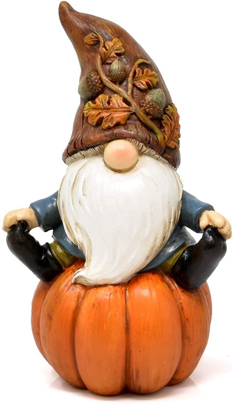 Ceramic Garden Gnomes Ideas, Garden Gnomes Ideas, Garden Gnomes Diy, Scarecrow Gnome, Gardening Gnome, Gnome Figurines, Thanksgiving Table Decor Ideas, Yard Gnomes, Funny Garden Gnomes