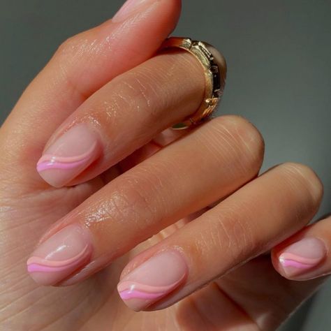 trendy nails, nail art designs, nail ideas 2022, chic nail art, nail designs 2022, clear nail with colors, nude color nails, neutral color nail designs, nail art trends 2022 Simple Nails Pastel, Nail Art Trends 2022, Spring Nail Art Short, Neutral Color Nail Designs, Swirl Nails Almond, Nude Base Nails, Nails Trends 2022, Nude Color Nails, Pastel Nail Design