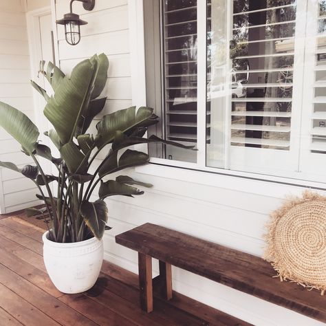 Small Front Verandah Ideas, Front Door Bench Outdoor, Porch Goals, Timber Bench Seat, Wooden Bench Seat, Diy Stair Railing, Front Porch Bench, Door Bench, Small Porch Decorating