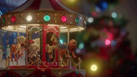 Christmas Header Gif, Christmas Gif Aesthetic, Christmas Banner Gif, Xmas Gif, Coney Island Baby, Fourth Doctor, Hallmark Mysteries, Nostalgia Art, Merry Christmas Gif