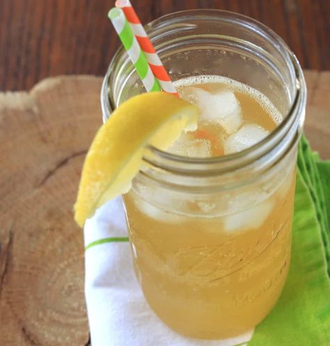 Sparkling Green Tea Lemonade, Caribou Drinks, Sparkling Green Tea, Tea Lemonade Recipe, Green Tea Lemonade Recipe, Lemonade Beyonce, Cold Press Coffee, Girl Activities, Green Tea Lemonade