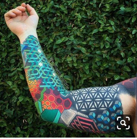 Tatuaje Trash Polka, Geometric Sleeve Tattoo, Muster Tattoos, Geometry Tattoo, Geometric Tattoo Design, Geometric Sleeve, Geniale Tattoos, Leg Sleeve Tattoo, Tatuaje A Color