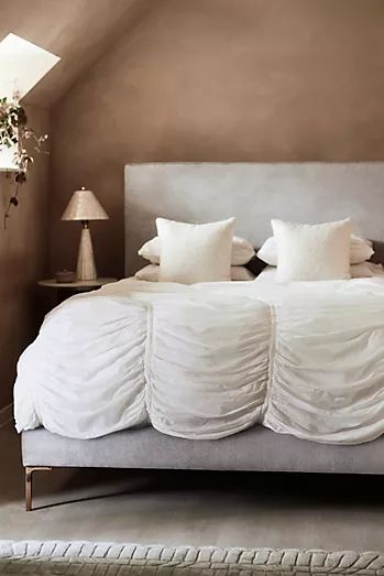 Anthropologie Duvet Cover, Anthropologie Bedding, Luxury Duvet Covers, Perfect Bedding, Cozy Pillow, Unique Beds, Linen Duvet Covers, Types Of Beds, Linen Duvet