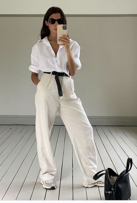 outfit of the day, fashion inspo, ootd, old money style, old money Linen Trousers Outfit, Linen Shirt Outfit, Scandi Fashion, Linen Pants Outfit, Look Jean, Office Casual Outfit, White Linen Shirt, Linen Trousers, Business Casual Outfits