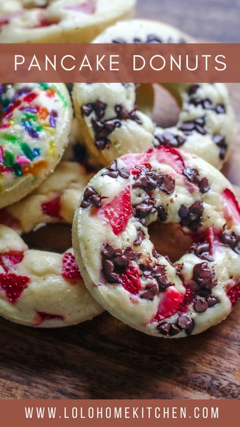 We loved these Pancake Donuts! Easy to make and my kids loved picking out their toppings. Lots of fun and yummy! Kids Pancakes, Yummy Pancake Recipe, Easy Pancake, Homemade Pancake Recipe, Strawberries Chocolate, Easy Snacks For Kids, Egg Recipes For Breakfast, Homemade Pancakes, Pancakes Easy