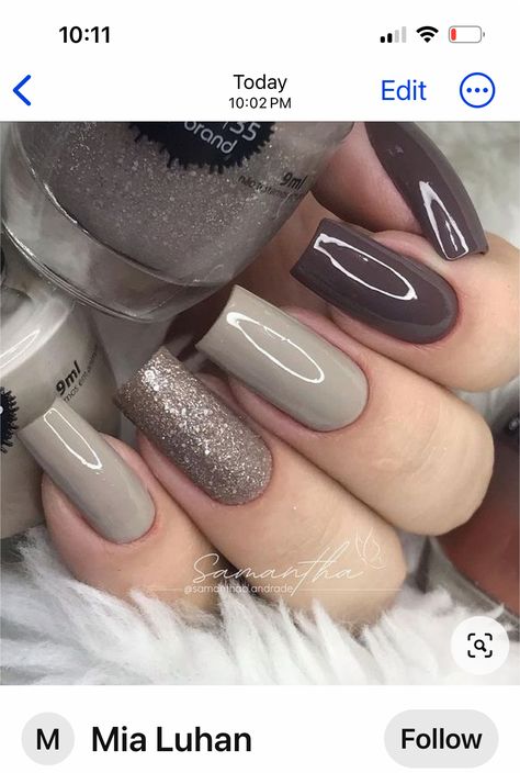 Grey Nails Acrylic, Neutral Fall Nails, Dark Grey Nails, Fall Nails Acrylic, Rounded Acrylic Nails, Grey Nails, Grey Nail Designs, Fall Gel Nails, Square Nail Designs