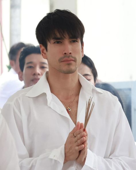 Nadech Kugimiya - Fah Jarod Sai worship ceremony Nadech Kugimiya, Worship, Actresses, Actors