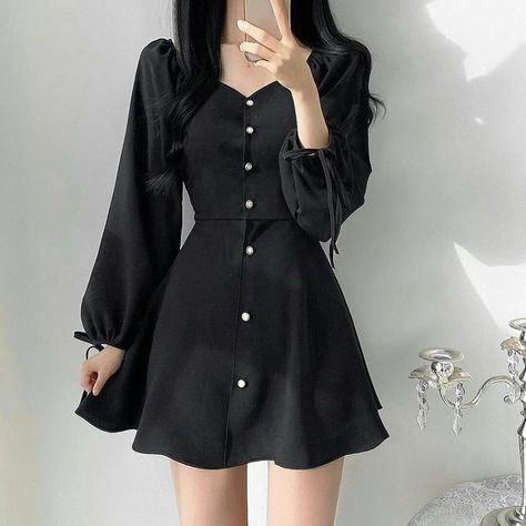 Moda Ulzzang, Korean Outfit Street Styles, Cute Dress Outfits, Korean Casual Outfits, Korean Fashion Dress, Ulzzang Fashion, Mode Inspo, Kpop Fashion Outfits, Girls Fashion Clothes