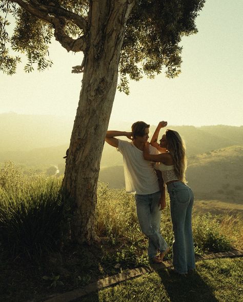 An ode to Summer’s end 🌞 Lovers In Nature, Laughing Together, End Of Summer Couple Photoshoot, Summer Elopement, Couples Nature Photoshoot, Couple Field Photoshoot Summer, Couple In Flower Field Aesthetic, Summer Couple Pictures, Couples In A Field Photography