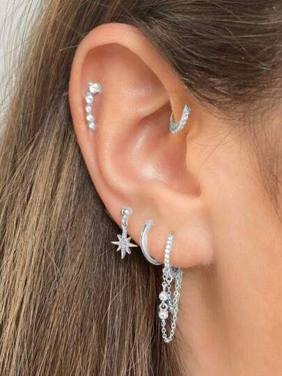 Silver Earrings Three Piercings, Cute Ear Piercings Silver, Silver Styled Ears, Ear Jewelry Ideas Silver, Silver Earring Sets For Multiple Piercings, Ear Jewelry Silver, Piercing Silver Ear, Ear Piercings Silver Aesthetic, Full Ear Piercings Silver