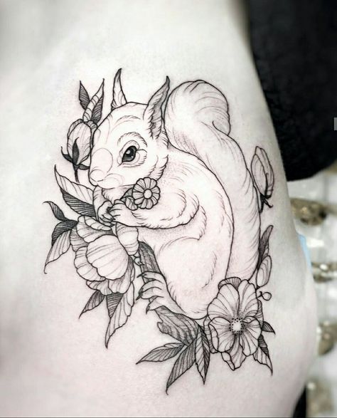 Sketches Inspiration, Squirrel Tattoo, Red Bird Tattoos, Bird Tattoos, Gemini Tattoo, Owl Tattoo Design, Fire Tattoo, Tattoo Shows, Tattoo Arm