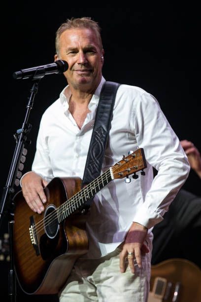 Kenny Chesney Videos, Jj Lin, James Caviezel, Michael Weatherly, Latest African Men Fashion, Kevin Love, Keanu Charles Reeves, Concert Photos, New Photo Download