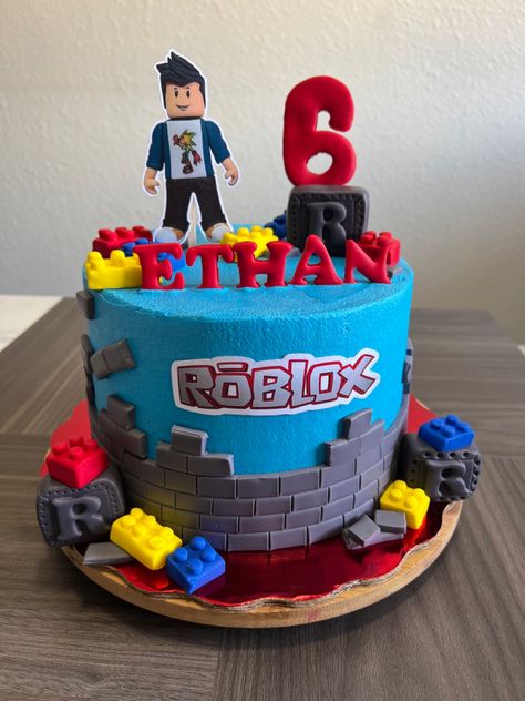 Road Blocks Birthday Cake, Boys 10th Birthday Cake, Roblox Cake Boys, Roblox Themed Cake, Roblox Themed Birthday Party, Roblox Cakes, Roblox Birthday Cake, 5th Birthday Boys, Lego Birthday Cake