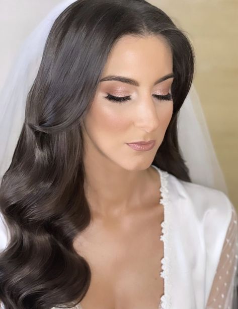 Wedding Hair And Makeup, Shoulder Length, Wedding Hair, Bridal Hair, Wedding Hairstyles, Hair Makeup, Hair Styles, Makeup, Hair