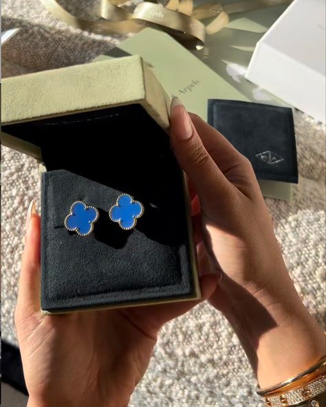 Van Cleef & Arpels Blue Gate Earrings (@styledbyshishi) Blue Van Cleef Earrings, Blue Van Cleef, Van Cleef Arpels Blue, Van Cleef Earrings, Van Cleef Arpels Earrings, Dream Things, Blue Vans, Agate Earrings, Classy Jewelry