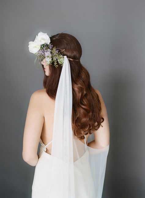 Drape Veil Swoop Wedding Veil English Net Veil Bridal Veil Bohemian Veils, Flower Crown Veil, Drape Veil, Simple Wedding Veil, Bohemian Headpiece, Draping Wedding, Fingertip Wedding Veils, Chapel Length Veil, 1920s Headpiece