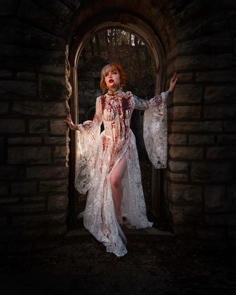 The blood is the life. Featuring: @macabre_barbiee #horrorcosplay #darkart #themysterypr0ject #beautyindarkness #gothicstyle #gothicsoul #darkartists #darkphotography #gloomy #thedarkpr0ject #gothicromance #hauntinghumans #gothicmodel #creativephotoshoot #afterdark_horror #stl #stlouismo #stlphotography #stlphotographer #justgothvibes #gothicvibes #darkbeauty #stlportraits #stlcreatives #moodyports #photography #photographer #darkfairytale #immortal_gothic #portraitshoot Rosie Photoshoot, Gore Photoshoot, Vampire Photoshoot Ideas, Vampire Shoot, Spooky Shoot, Horror Fashion, Horror Costume, Dark Fairytale, Halloween Photography