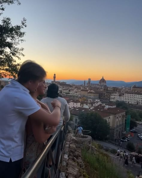 European Summer Love Aesthetic, Love In Europe Aesthetic, Europe Love Aesthetic, Travel Together Aesthetic, Couples In Europe Aesthetic, Italian Summer Love, Travel Romance Aesthetic, Romance In Italy, Moving To Europe Aesthetic