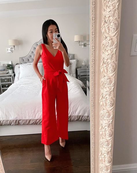 winter wedding guest outfit // petite friendly red jumpsuit Red Jumpsuit Outfit, Red Jumpsuits Outfit, Jumpsuit Outfit Wedding, Kentucky Derby Attire, Jumpsuit Outfit Casual, Derby Attire, Outfit Petite, Wedding Guest Outfit Winter, Weather Outfits