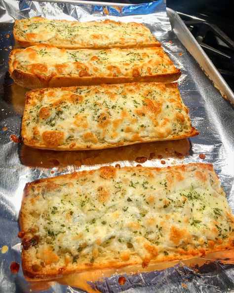 Cheesy Garlic Bread - Cupcakes and Sarcasm Cheesy Ciabatta Bread, Ciabatta Garlic Cheese Bread, Ciabatta Garlic Bread, Cheesy Bread Recipe, Frozen Garlic Bread, Frozen Rolls, Make Garlic Bread, Cheese Bread Recipe, Garlic Cheese Bread