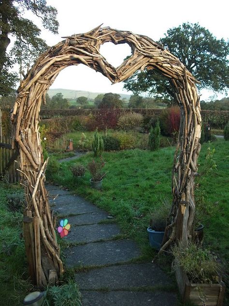 Rental: Drift wood arch. Driftwood Wedding Arches, Driftwood Candle Holders Diy, Willow Arch, Driftwood Arch, Driftwood For Sale, Driftwood Wedding, Natural Artwork, Garden Archway, Wedding Arches Outdoors