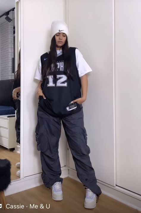 Dope Fashion Outfits, Baggy Outfits, Street Style Outfits Casual, 2000s Streetwear, Cute Modest Outfits, Effortlessly Chic Outfits, Tomboy Style Outfits, Hip Hop Outfits, Estilo Hip Hop