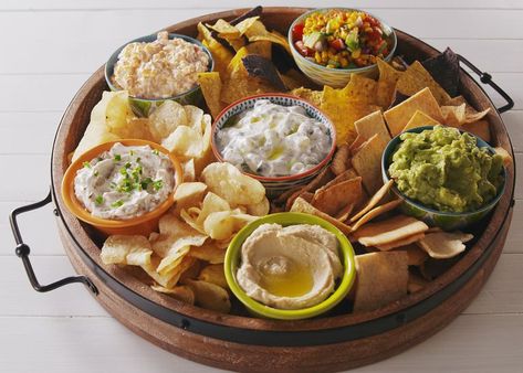 Best Ultimate Chip 'n Dip Platter Recipe — How To Make Ultimate Chip 'n Dip Platter Greek Yogurt Guacamole, Make Sour Cream, Dip Platter, Avocado Dip, Chips And Salsa, Party Platters, Sour Cream And Onion, Chip Dip, Christmas Appetizers