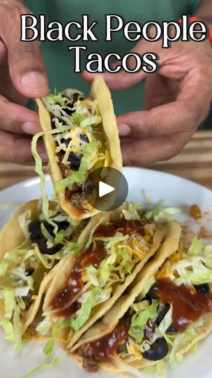 Facebook Taco Tuesday Ideas, Tacos For A Crowd, Taco Tuesday Recipes, Beef Tacos Recipes, Walking Tacos, How To Make Taco, Beef Tacos, Ground Beef Tacos, Healthy Tacos